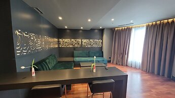 Arka Art Hotel