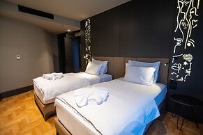 Arka Art Hotel
