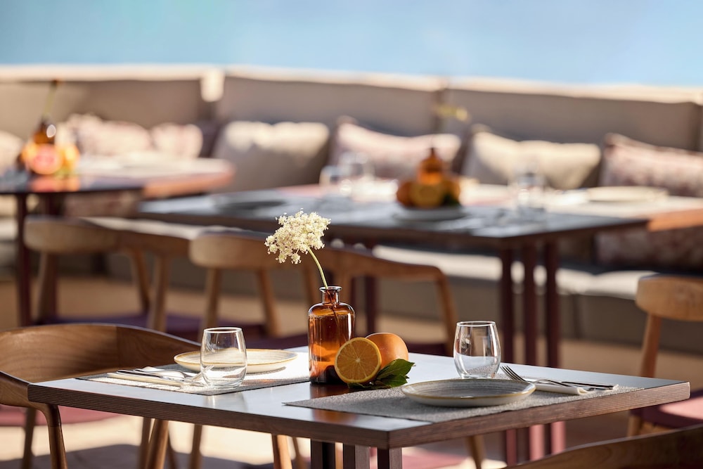 Ikos Porto Petro – All inclusive