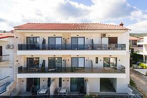 Amalthia Luxury Suites