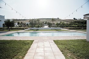 DE MARE WINE RESORT