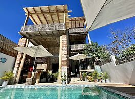 Baja House