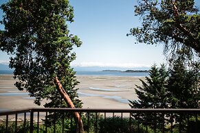 Beach Acres Resort