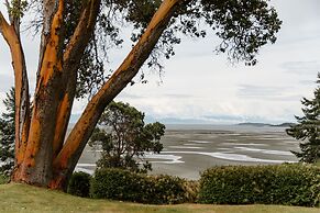 Beach Acres Resort