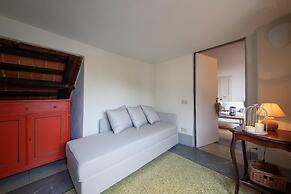 Casta Dama Apartment