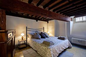 Casta Dama Apartment