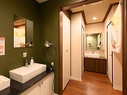 Tabist Capsule Inn Kasakake