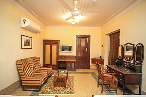 Nilambag palace