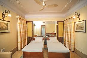Nilambag palace
