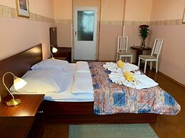 Hotel Victor