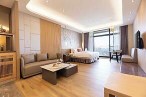 Euphoria Hotel