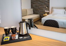 Epicentrum Suites