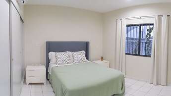 Gaviotas Apartments