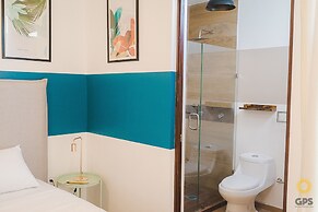 Las Hadas Apartments