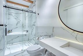 Wanderlot- Hotel Plaza Central