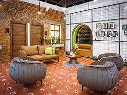 Wanderlot- Hotel Plaza Central