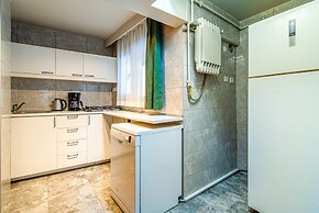 Stunning Flat With Excellent Location in Tesvikiye