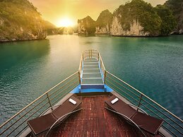 La Pandora Boutique Cruise
