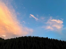 Dinar sky