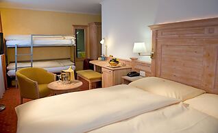 Hotel Waldhaus