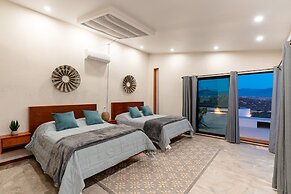 Sarab Hotel