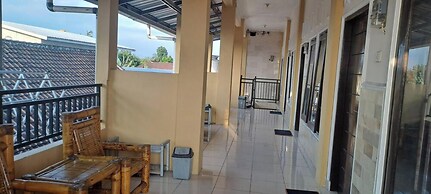 Bintang Khanida Syariah by eCommerceLoka