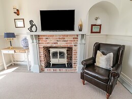 9 Station Cottages