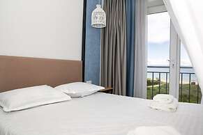Silence hotel