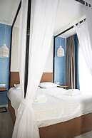 Silence hotel