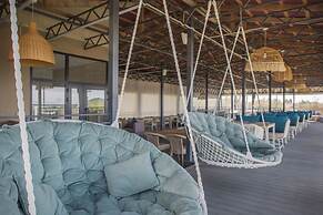 Silence hotel