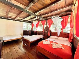 Caiman Eco Lodge