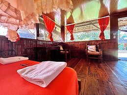 Caiman Eco Lodge