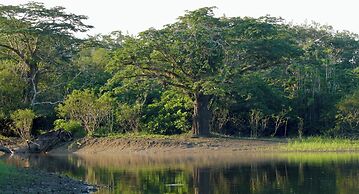 Caiman Eco Lodge
