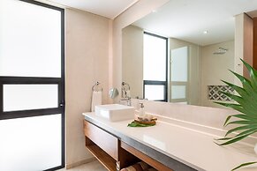 Panoramic By Alegria Rentals and Sandy Powerful