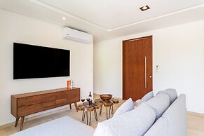 Panoramic By Alegria Rentals and Sandy Powerful