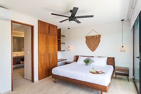 Panoramic By Alegria Rentals and Sandy Powerful