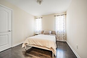 Lady Valentina Boutique Home