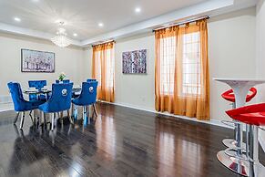 Lady Valentina Boutique Home
