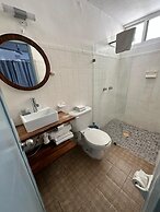 Creta Hotel & Suites