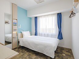 Toyoko Inn Imba Nihon-idai Ekimae