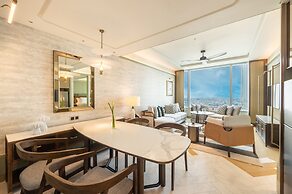 Eastin Grand Hotel Phayathai