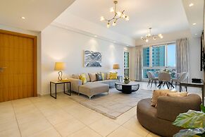 Maison Privee - Exclusive Apt with Seafront Views over Palm Jumeirah