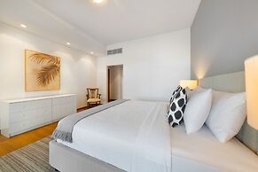 Maison Privee - Exclusive Apt with Seafront Views over Palm Jumeirah