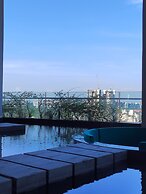 Executive Azure Next to New World Hotel