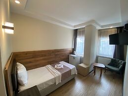 Deta Port Hotel