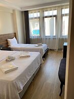 Deta Port Hotel