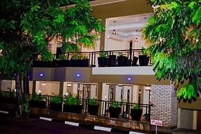 DEREVA HOTEL RWAMAGANA LTD