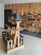 Les Cabanes Perchées du Mas del Bosc