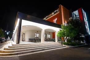 BHotel