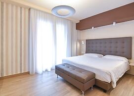 BHotel